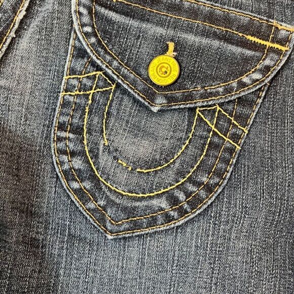 True Religion Straight Yellow Stitch / Buttons Flap Pocket Jeans Women's Size 26 - Picture 9 of 13